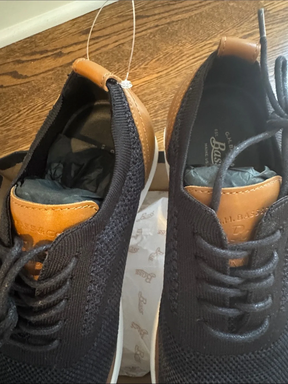 G.H. Bass & Co. Connor 2-Tone KT casual hybrid Oxford/sneaker Navy/black/tan New